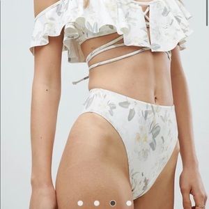 High waist, cheeky bikini bottom - “Paula”